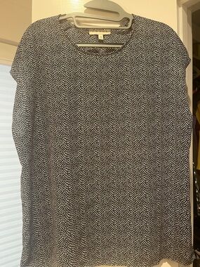 Chaus Navy and White Dot Print Blouse size M EUC